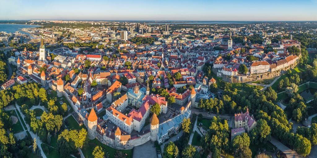 Old Tallinn Apartments Bagian luar foto